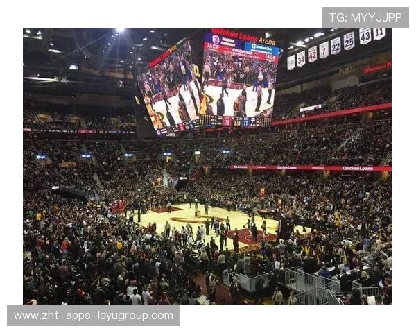 NBA季后赛门票价格创历史新高,粉丝买单热情不减 NBA季后赛门票价格创历史新高,粉丝买单热情不减